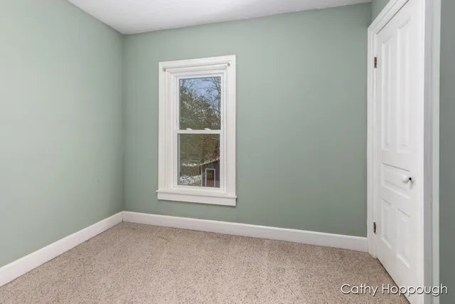 $425,000 | 420 Riverside Drive, Portland, MI 48875