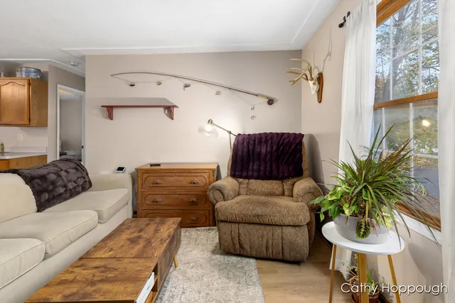 $425,000 | 420 Riverside Drive, Portland, MI 48875