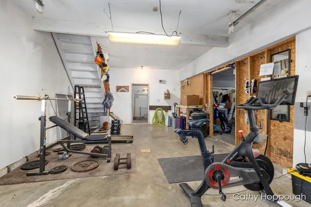 $425,000 | 420 Riverside Drive, Portland, MI 48875