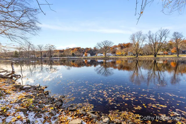 $425,000 | 420 Riverside Drive, Portland, MI 48875