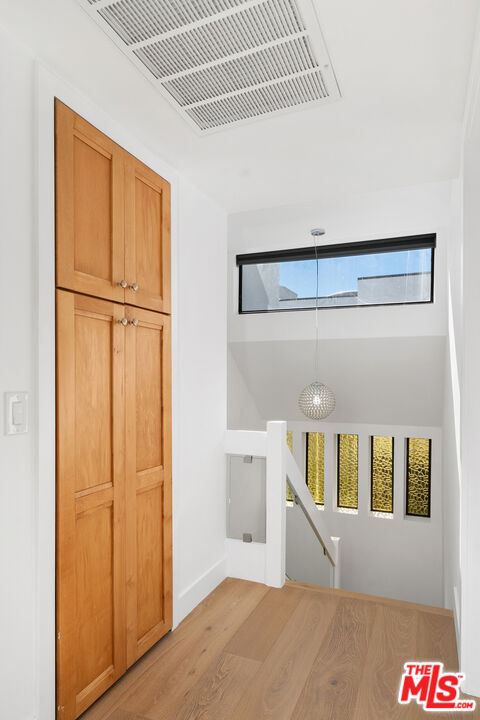 234 South Tower Drive, Unit 2 Beverly Hills, CA 90211 - Photo 24 of 54