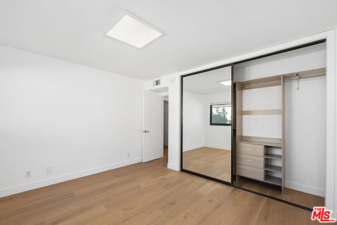 234 South Tower Drive, Unit 2 Beverly Hills, CA 90211 - Photo 35 of 54