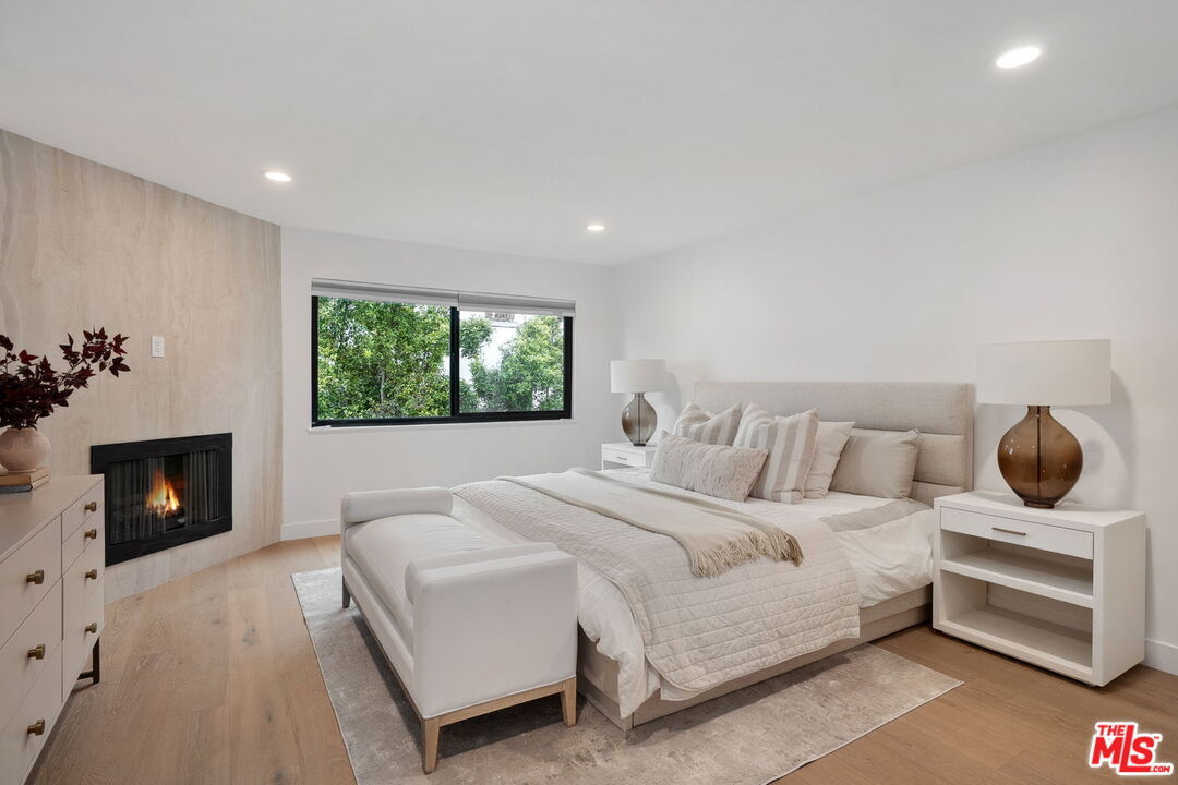 234 South Tower Drive, Unit 2 Beverly Hills, CA 90211 - Photo 36 of 54