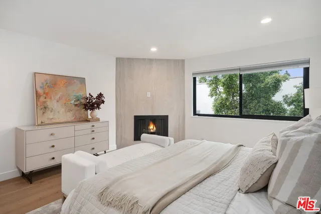 $9,750 | 234 South Tower Drive, Unit 2, Beverly Hills, CA 90211