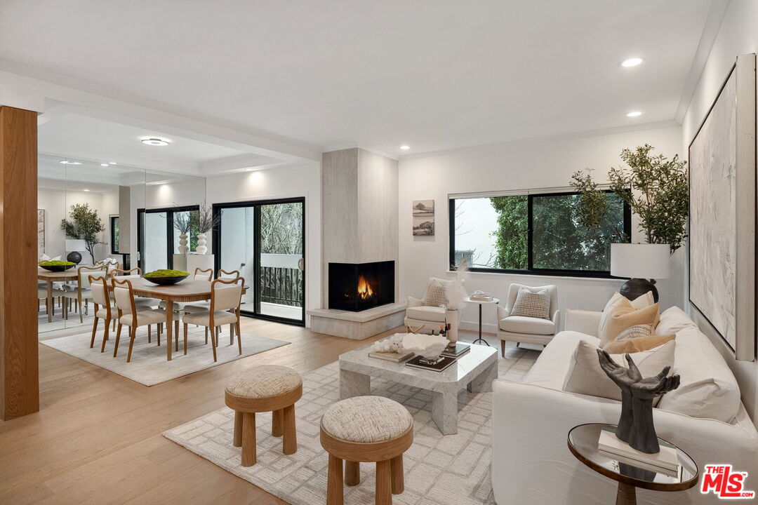 234 South Tower Drive, Unit 2 Beverly Hills, CA 90211 - Photo 8 of 54