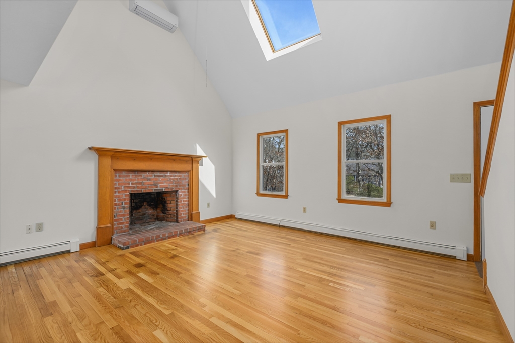 296 Commons Way Brewster, MA 02631 - Photo 2 of 19