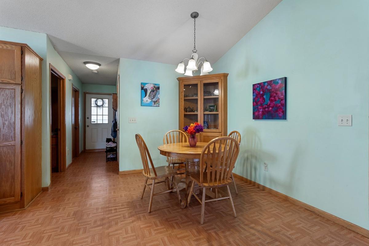 5346 140th Lane Northwest Anoka, MN 55303 - Photo 6 of 16