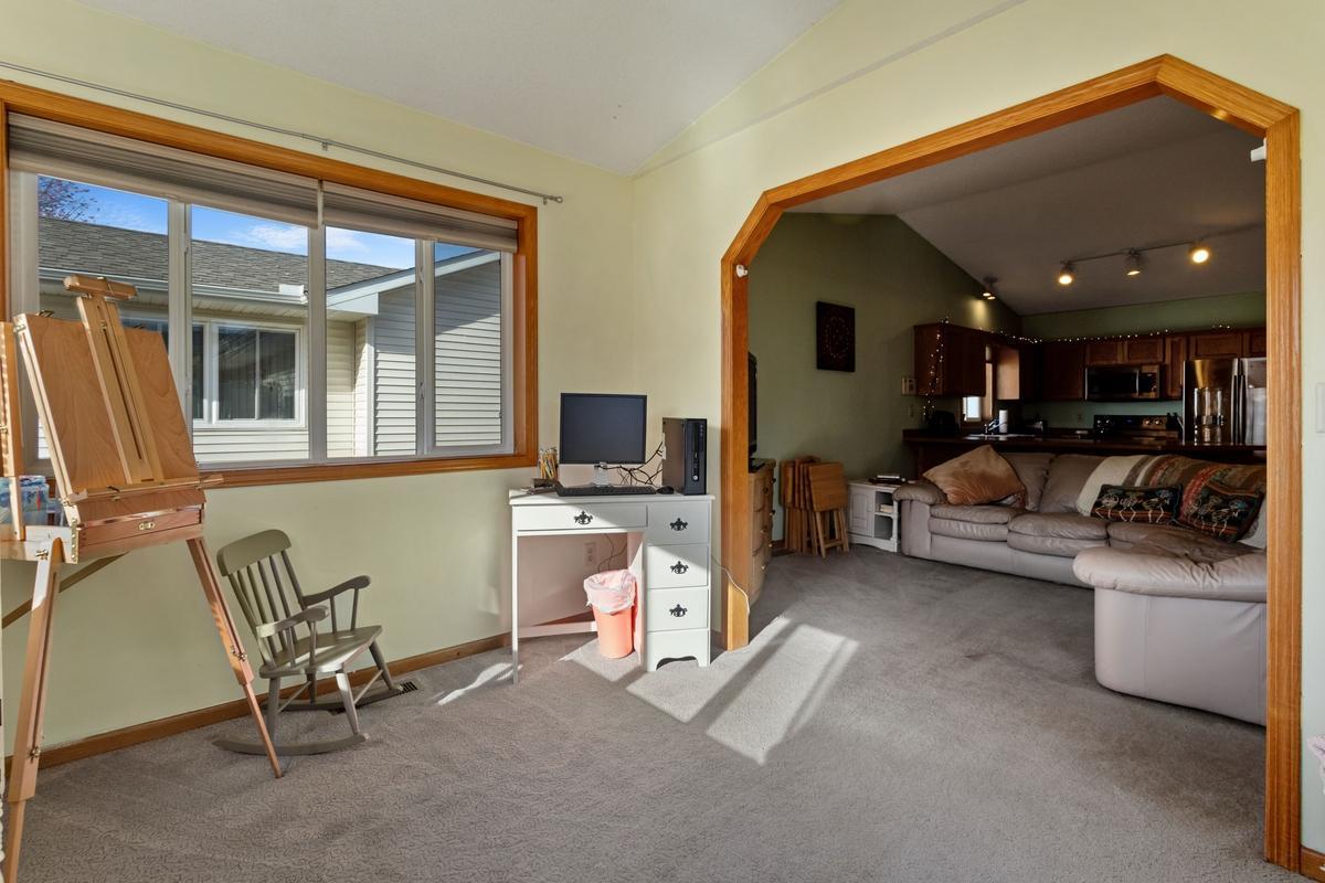 5346 140th Lane Northwest Anoka, MN 55303 - Photo 9 of 16