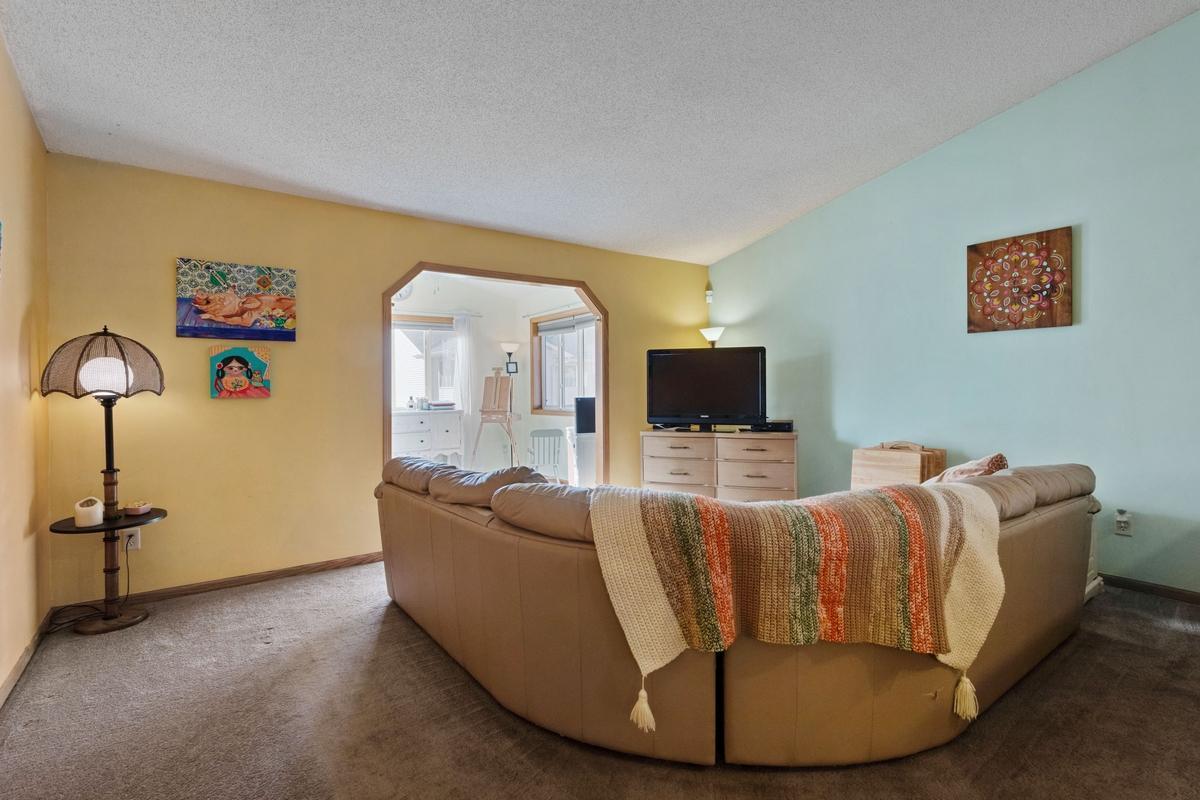 5346 140th Lane Northwest Anoka, MN 55303 - Photo 10 of 16