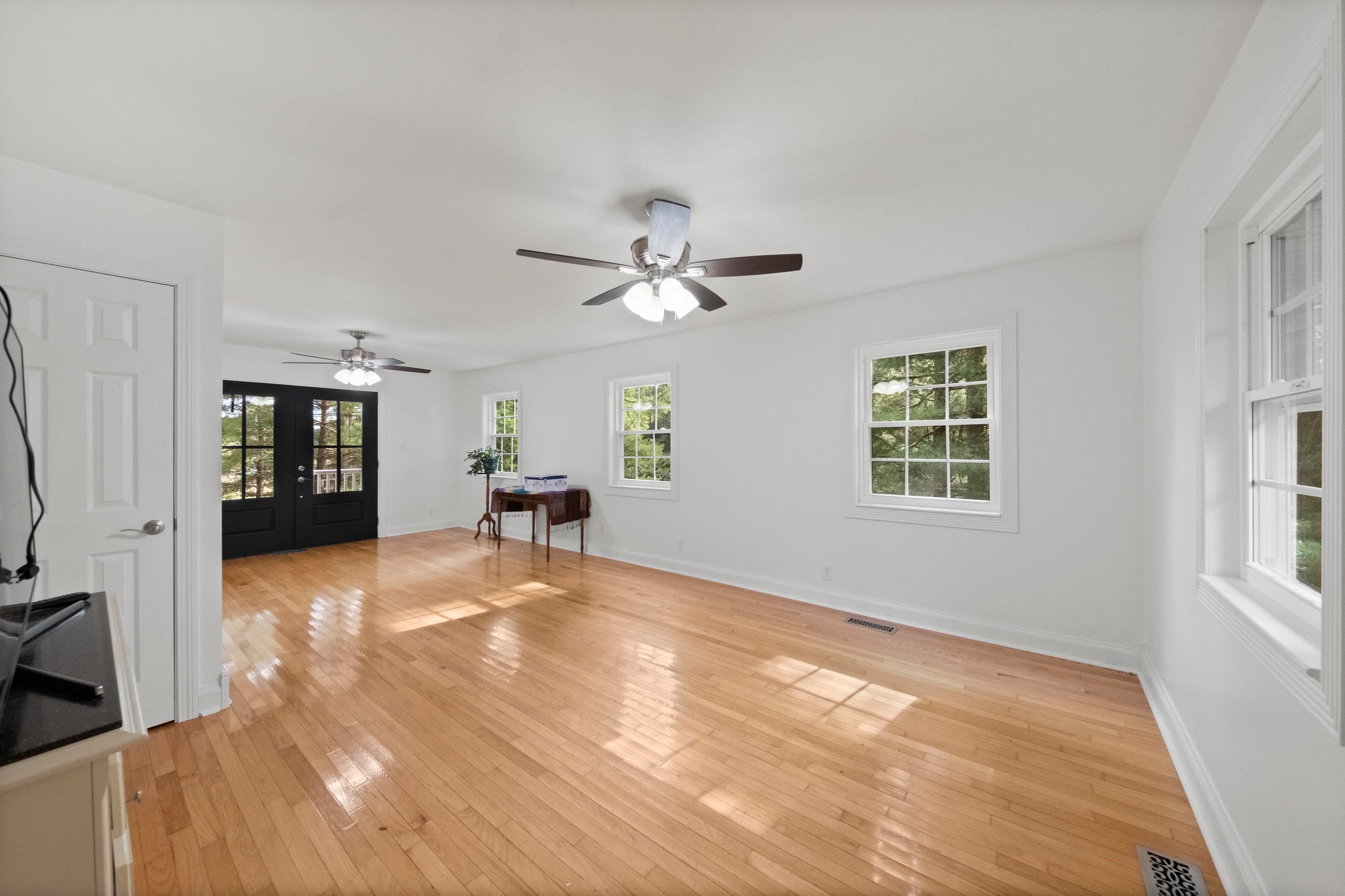 2574 Smith Branch Road Grayson, KY 41143 - Photo 6 of 50 Gallery Image 6