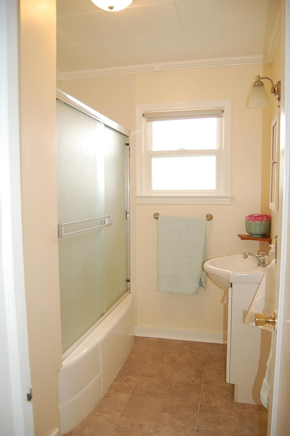 642 Lincoln Road Grants Pass, OR 97526 - Photo 12 of 20 Additional Photo