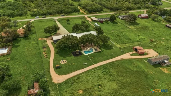 $1,195,000 | 295 McKnight Road, Seguin, TX 78155