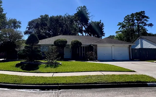 $2,295 | 2006 Seagate Lane, Houston, TX 77062