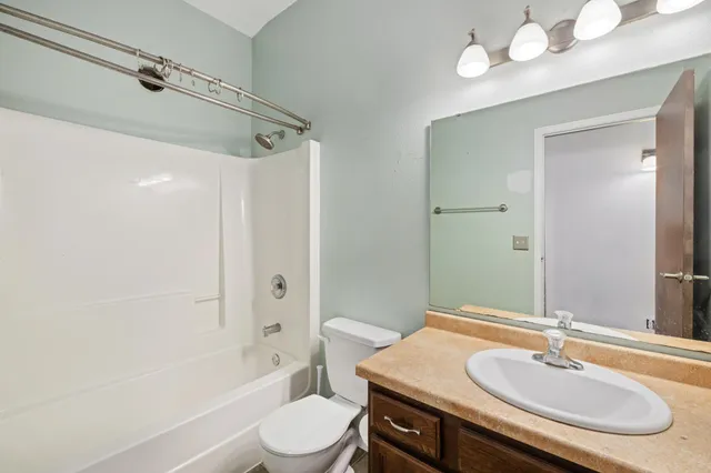 $235,000 | 3004 32nd Street South, Moorhead, MN 56560