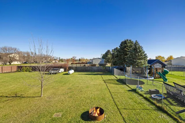 $235,000 | 3004 32nd Street South, Moorhead, MN 56560