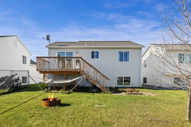 $235,000 | 3004 32nd Street South, Moorhead, MN 56560