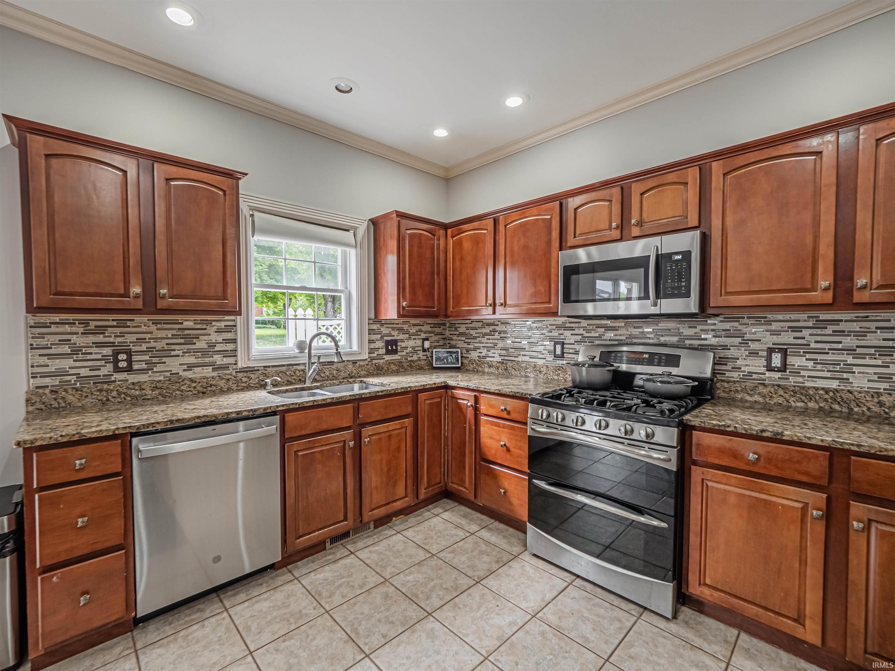 1833 Waters Ridge Drive Newburgh, IN 47630 - Photo 17 of 36