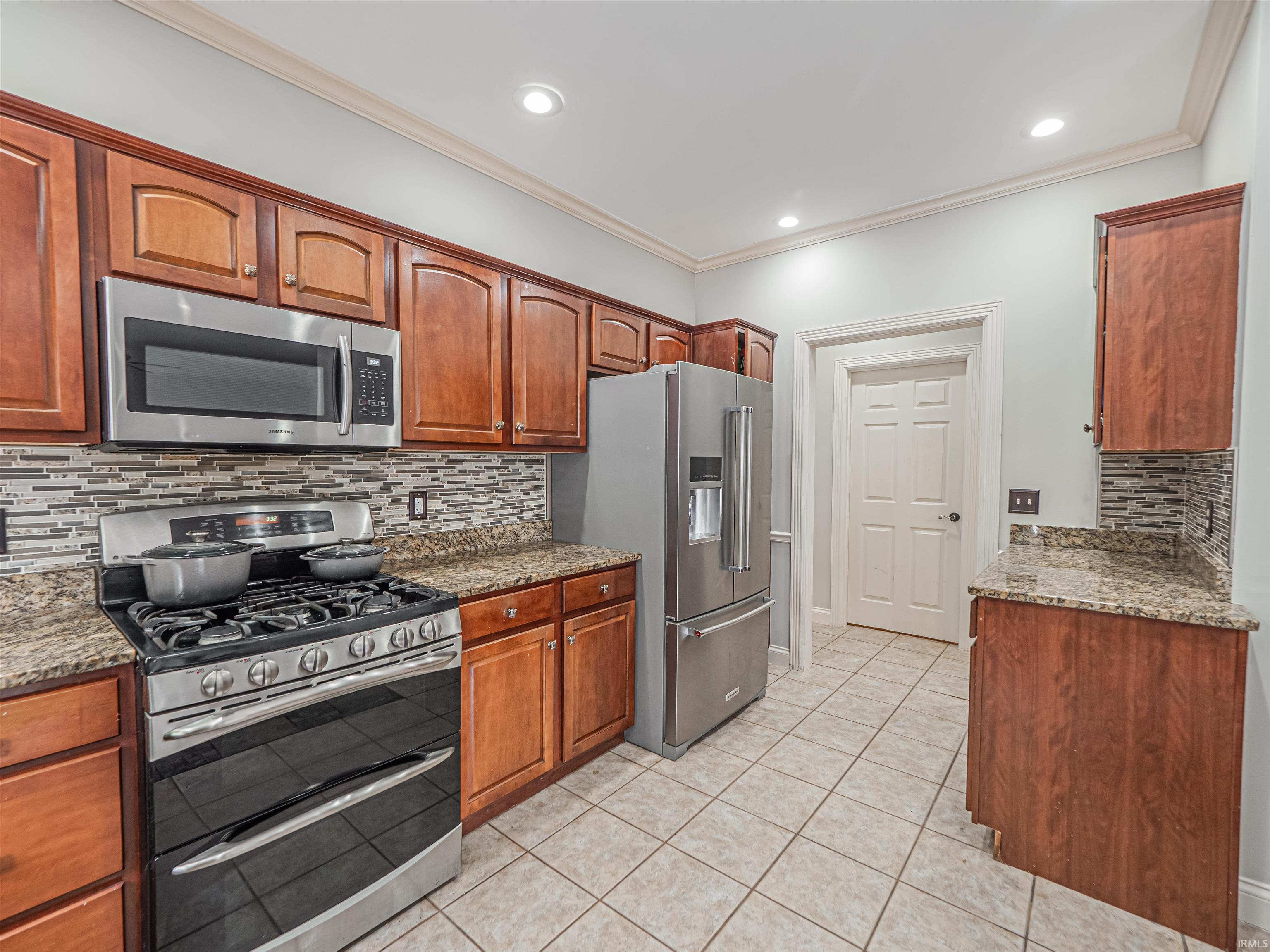 1833 Waters Ridge Drive Newburgh, IN 47630 - Photo 18 of 36