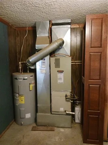 $250,000 | 871 Southwest 301st Road, Chilhowee, MO 64733