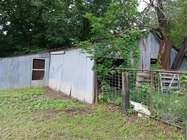 $250,000 | 871 Southwest 301st Road, Chilhowee, MO 64733