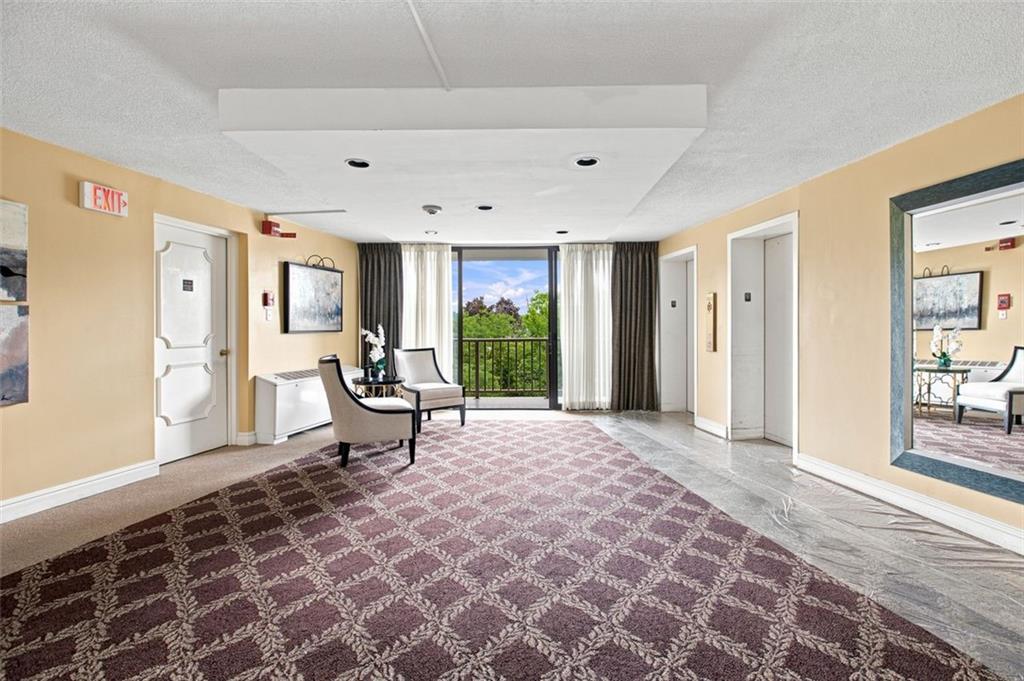 1150 Bower Hill Road, Unit 905A Pittsburgh, PA 15243 - Photo 5 of 31