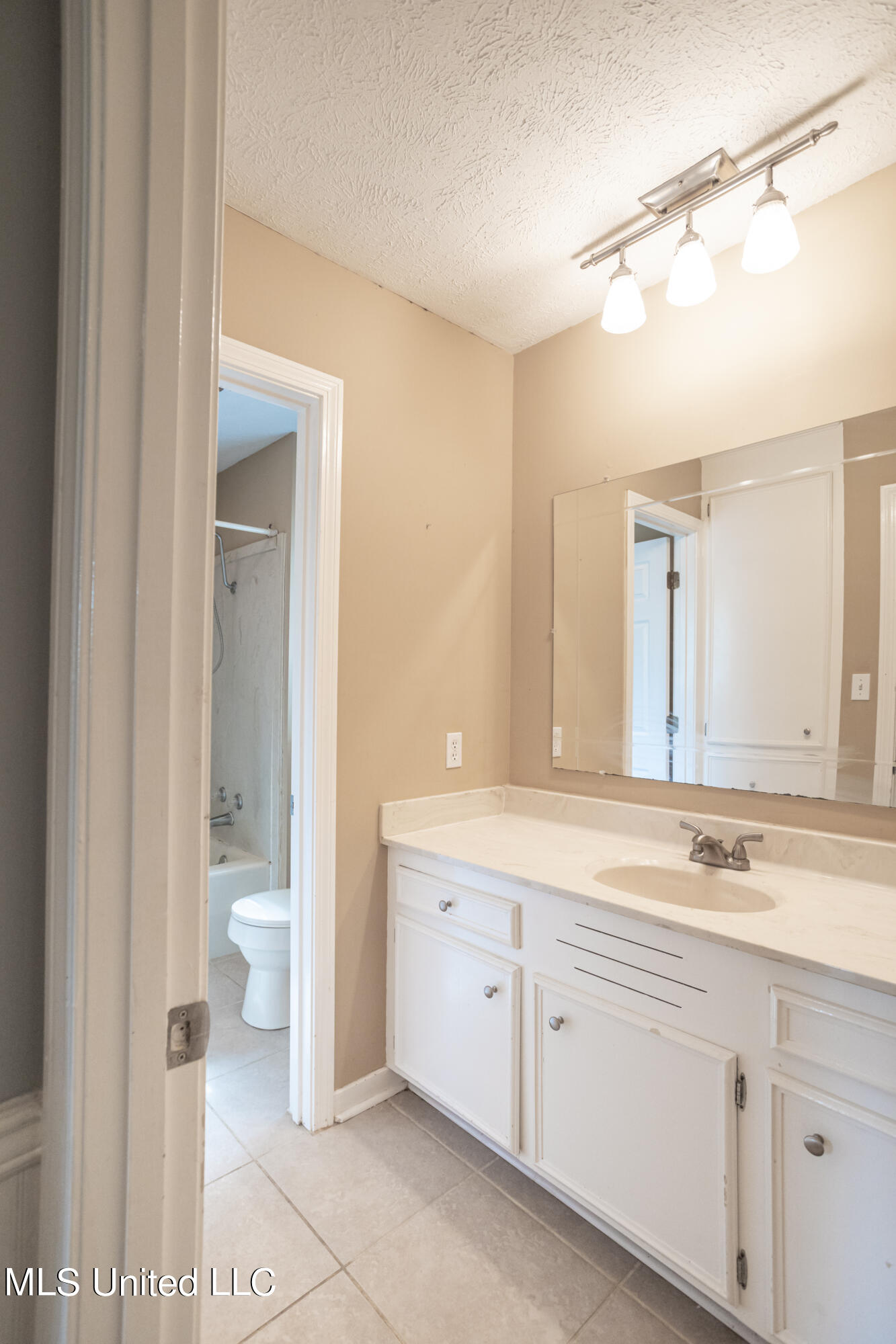 208 Sandpiper Road Brandon, MS 39047 - Photo 16 of 24 208 Sandpiper Rd_0050