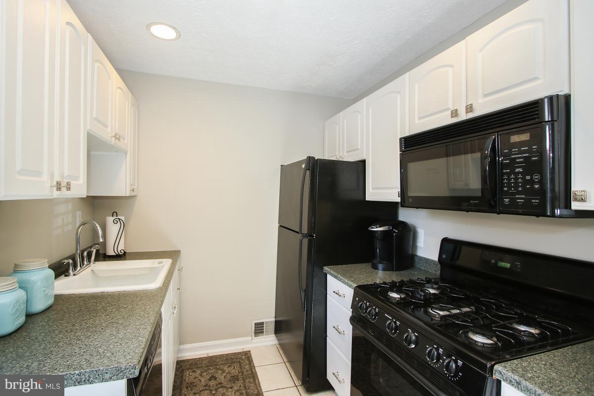 3306 Fayette Road Kensington, MD 20895 - Photo 17 of 30 Kitchen