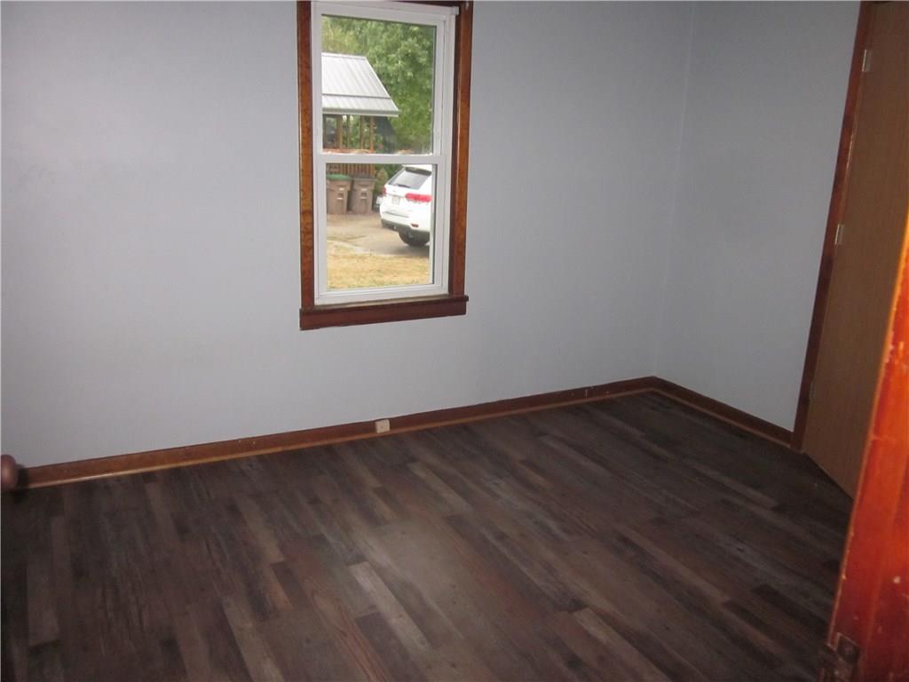 1780 West Deaver Road Columbus, IN 47201 - Photo 14 of 22