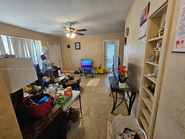 a living room filled with furniture