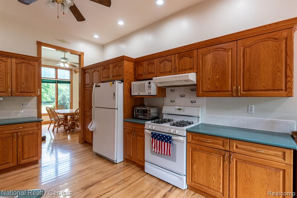 5315 Remer Road East China, MI 48054 - Photo 6 of 47