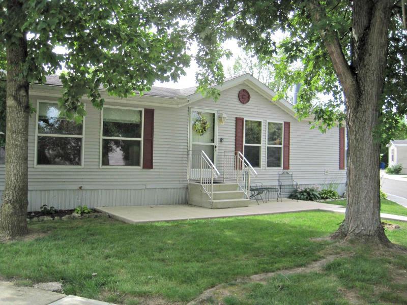 31 Spring Lake Court Delaware, OH 43015 - Photo 2 of 20 Gallery Image 2
