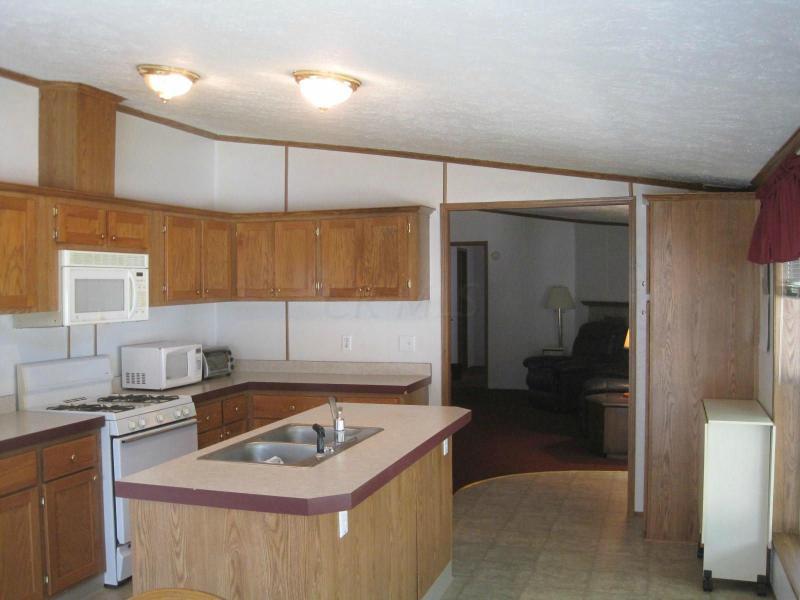 31 Spring Lake Court Delaware, OH 43015 - Photo 4 of 20 Gallery Image 4