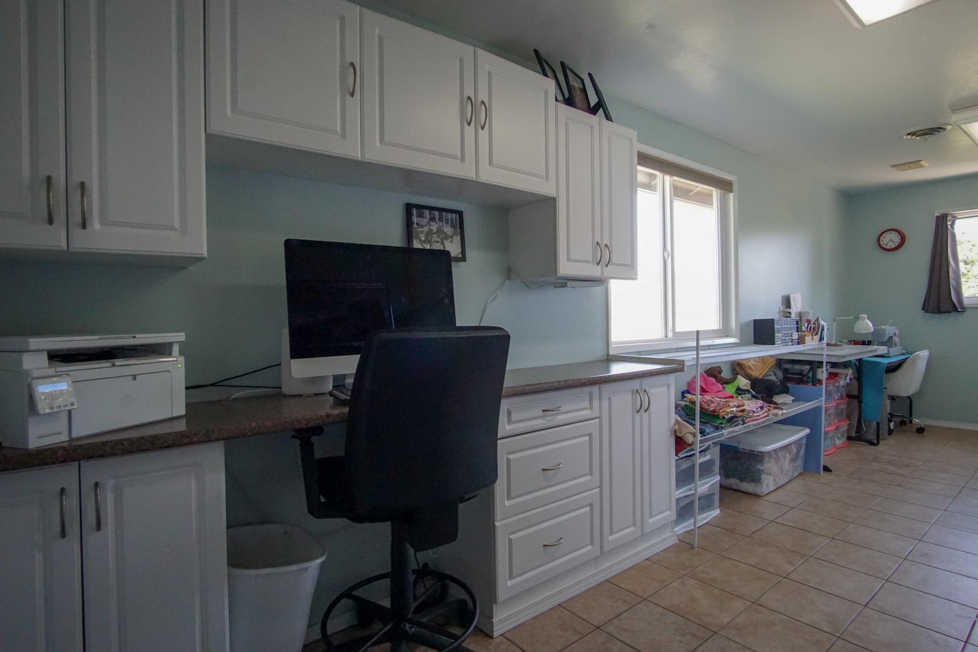 6306 Southwest Valley View Road Powell Butte, OR 97753 - Photo 19 of 25 batch_19