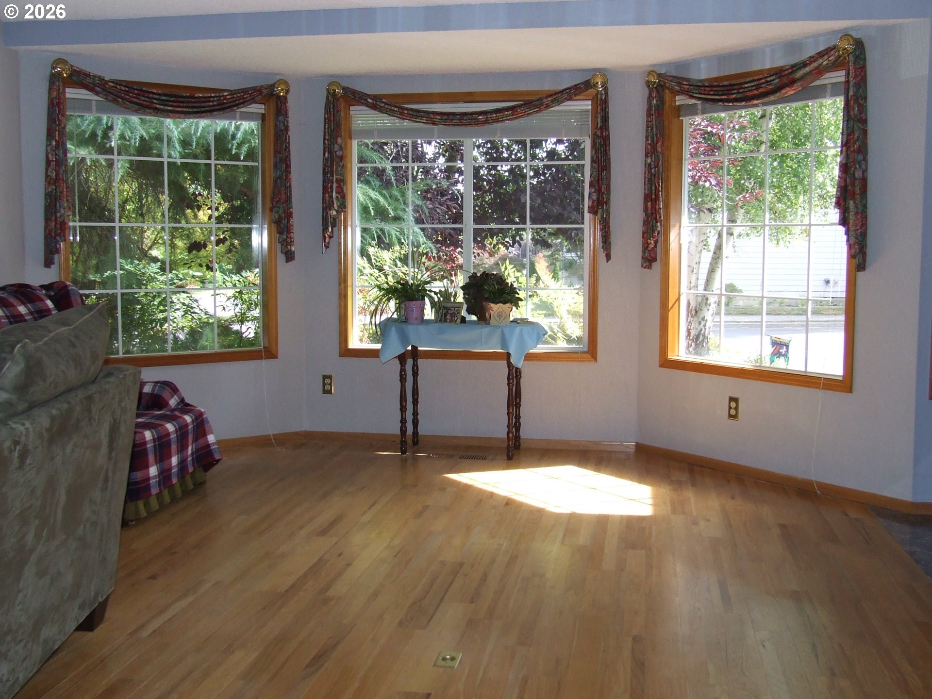 11601 Southwest 129th Place Portland, OR 97223 - Photo 4 of 22