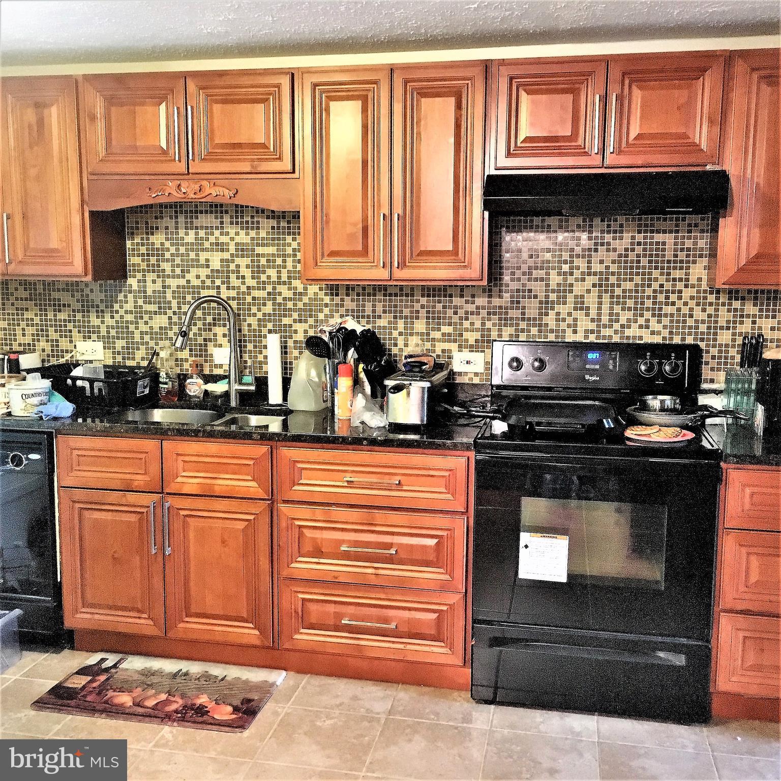 6313 Teaberry Way Clinton, MD 20735 - Photo 2 of 22 Family Room