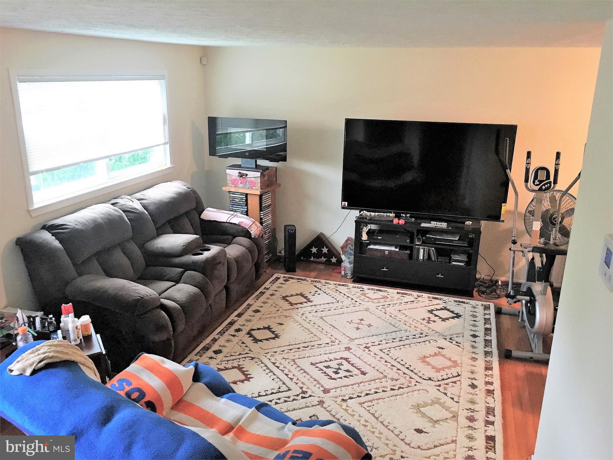 6313 Teaberry Way Clinton, MD 20735 - Photo 3 of 22 Family Room