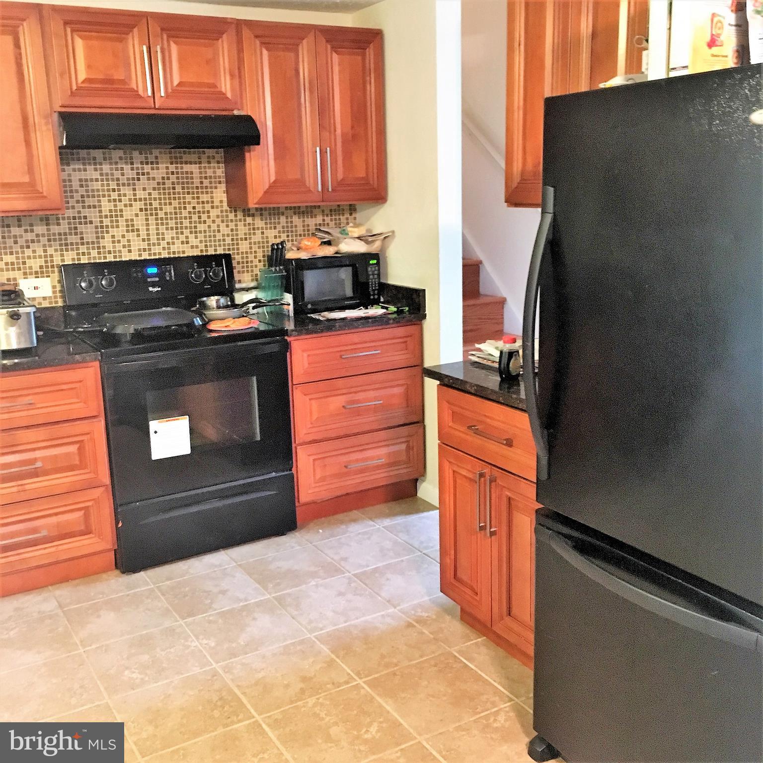 6313 Teaberry Way Clinton, MD 20735 - Photo 8 of 22 Kitchen