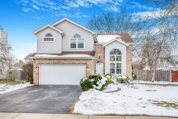 $405,000 | 373 Blackfoot Drive, Bolingbrook, IL 60490