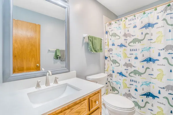 $405,000 | 373 Blackfoot Drive, Bolingbrook, IL 60490