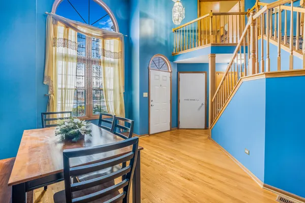 $405,000 | 373 Blackfoot Drive, Bolingbrook, IL 60490