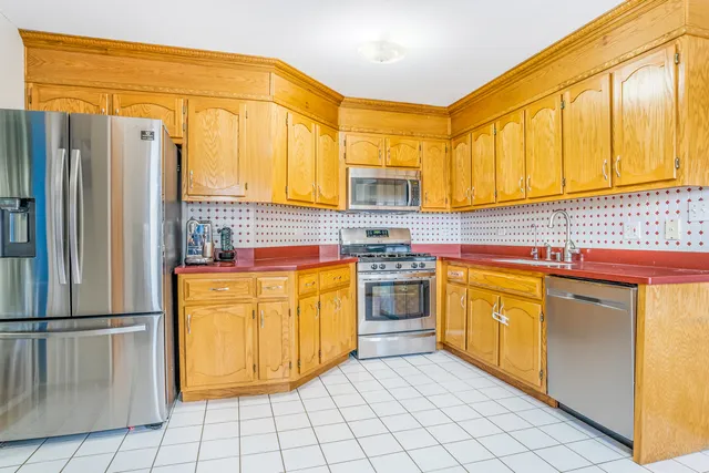 $399,000 | 373 Blackfoot Drive, Bolingbrook, IL 60490