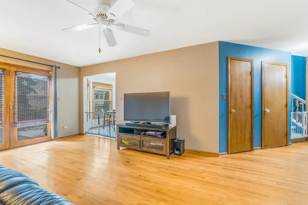 $405,000 | 373 Blackfoot Drive, Bolingbrook, IL 60490