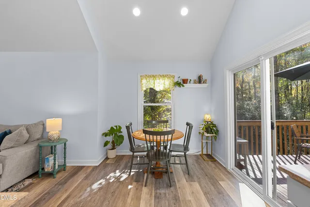 $489,000 | 1229 Selwyn Lane, Cary, NC 27511