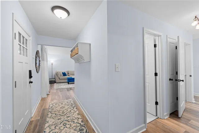 $489,000 | 1229 Selwyn Lane, Cary, NC 27511