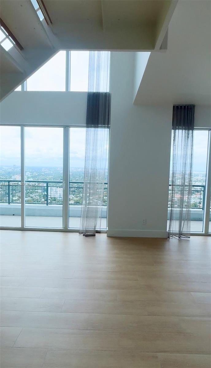 60 Southwest 13th Street, Unit 4201 Miami, FL 33130 - Photo 12 of 31