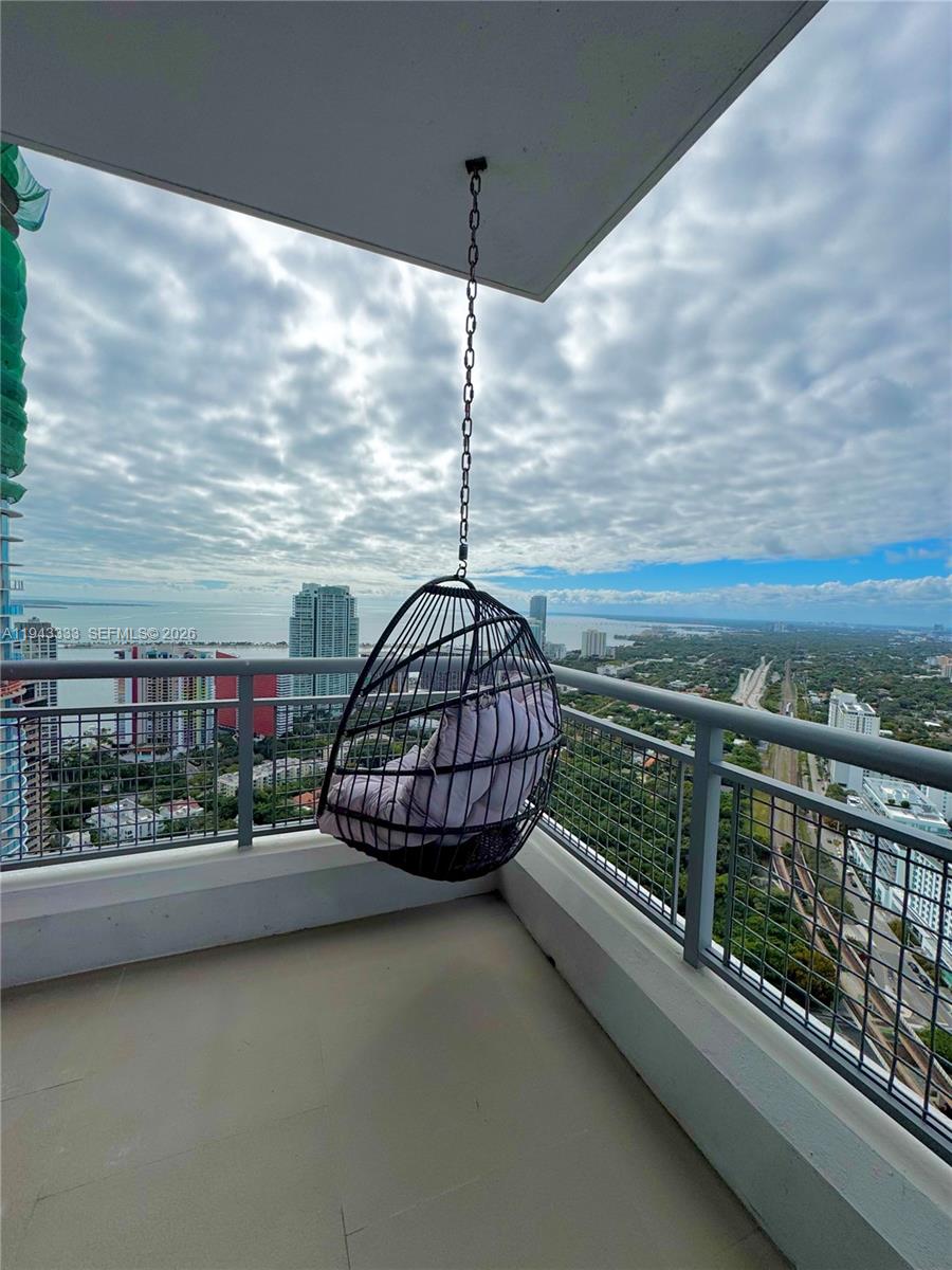 60 Southwest 13th Street, Unit 4201 Miami, FL 33130 - Photo 20 of 31