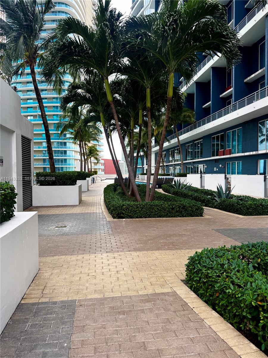 60 Southwest 13th Street, Unit 4201 Miami, FL 33130 - Photo 25 of 31