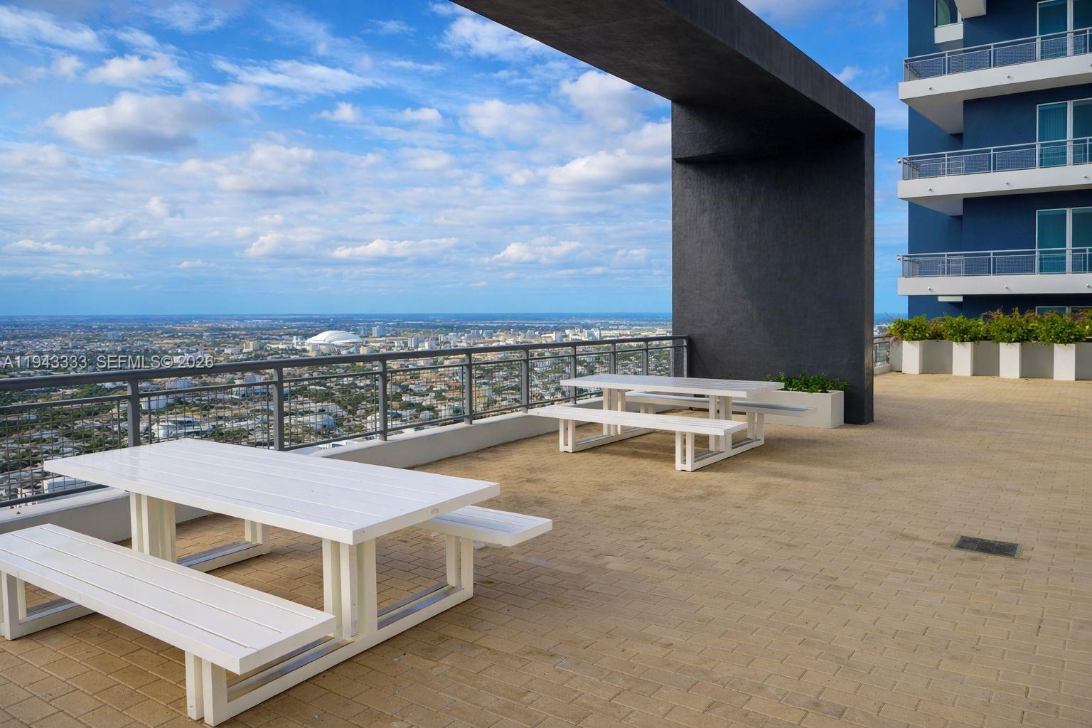 60 Southwest 13th Street, Unit 4201 Miami, FL 33130 - Photo 31 of 36