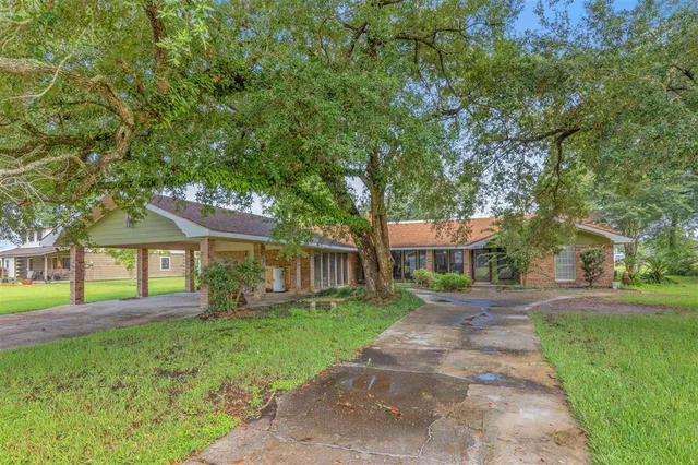 $248,000 | 2212 Bon Vie Drive, Sulphur, LA 70665