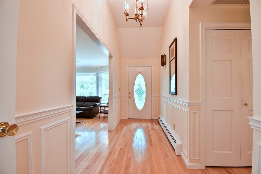 5 Bantry Road Southborough, MA 01772 - Photo 3 of 30 Gallery Image 3